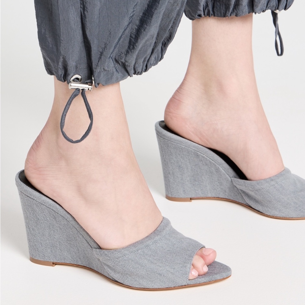 ILIO SMERALDO Grey Wedge Sandals 85mm